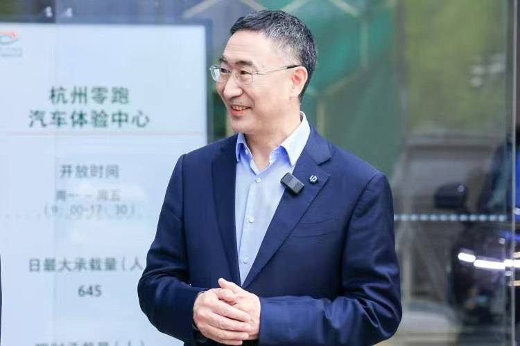 bbm蓝莓外汇平台怎么样黔西南州收藏协会迎新年联欢会举行